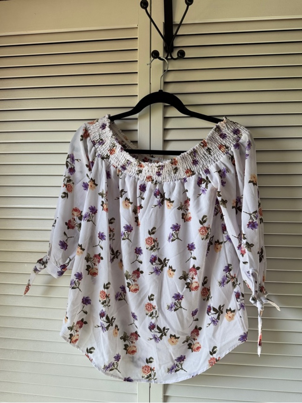 Rue21 White Off-Shoulder Floral Blouse with Purple & Peach Flowers